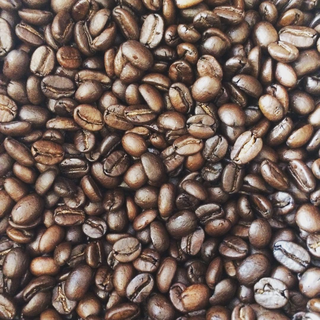 Delicious Valmandin gourmet coffee beans hand roasted in Switzerland